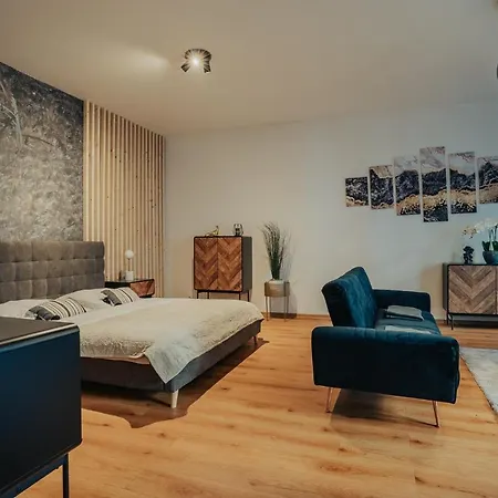 Apartman J&j 3 *