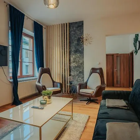 Apartman J&j 3 *